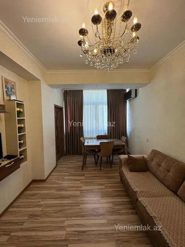 Satılır 3 otaqlı yeni tikili 50 m²
