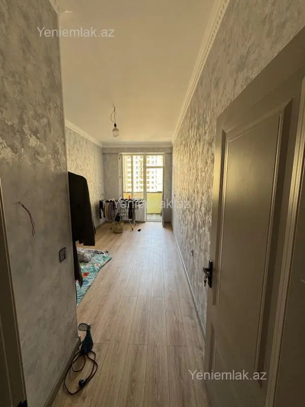 Satılır 2 otaqlı yeni tikili 70 m²