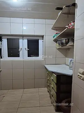 Satılır 3 otaqlı köhnə tikili 70 m² — Sumqayıt 3 otaq 70.00 m²