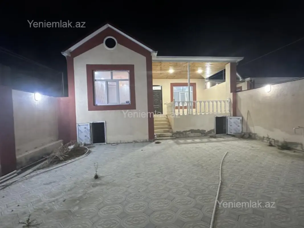 Satılır 4 otaqlı həyət evi 110 m²