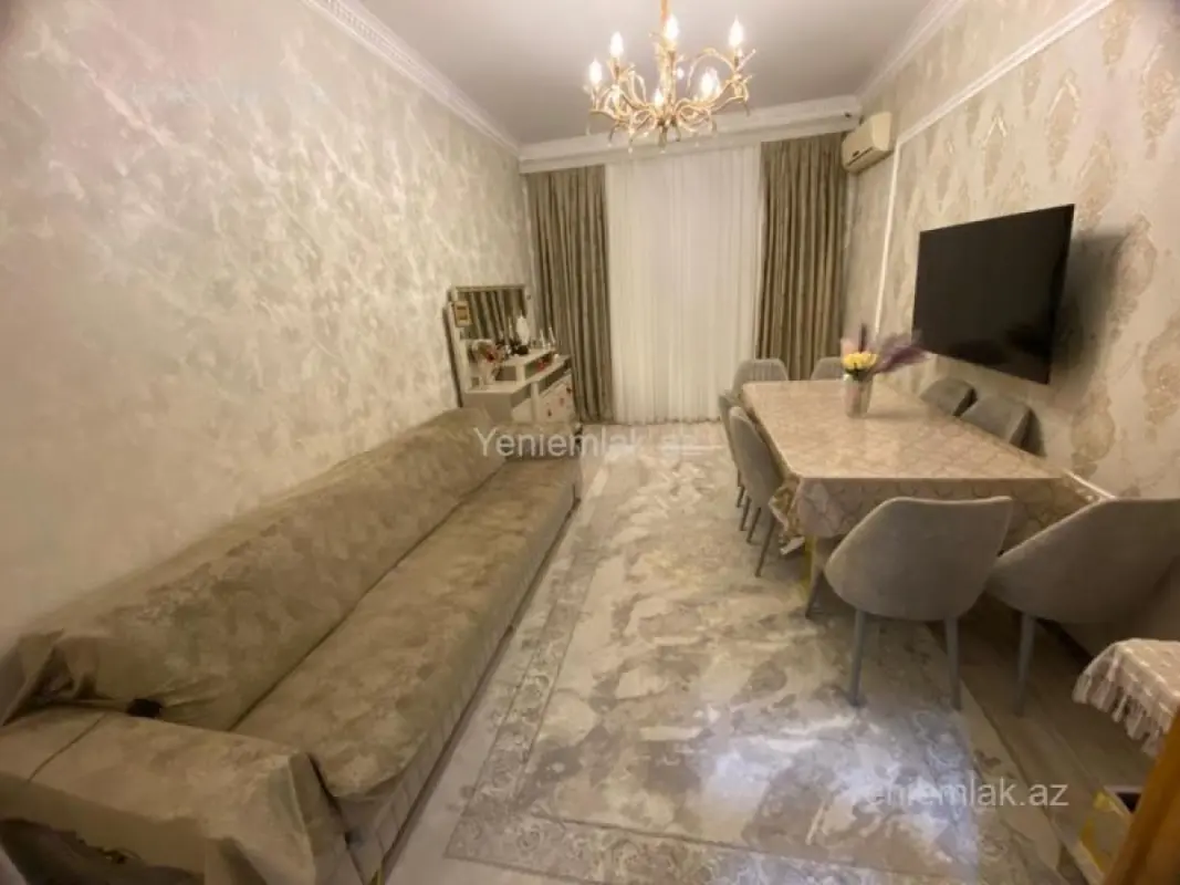 Satılır 3 otaqlı yeni tikili 85 m²