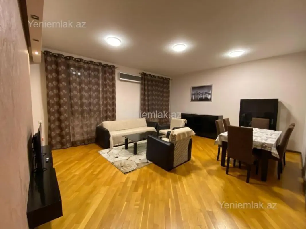 Satılır 2 otaqlı yeni tikili 95 m²