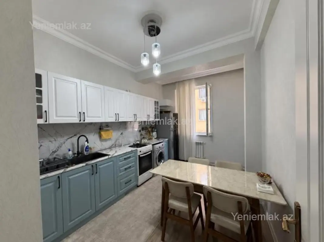 Satılır 2 otaqlı yeni tikili 87 m²