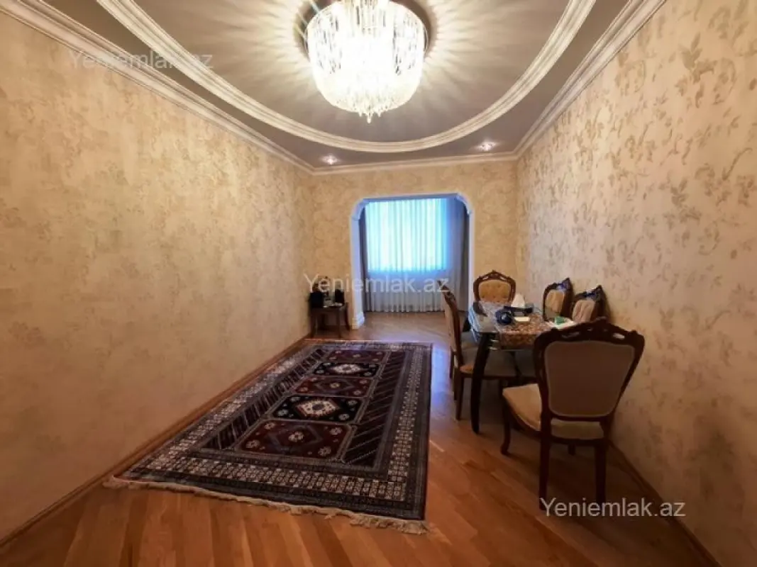 Satılır 3 otaqlı köhnə tikili 80 m²