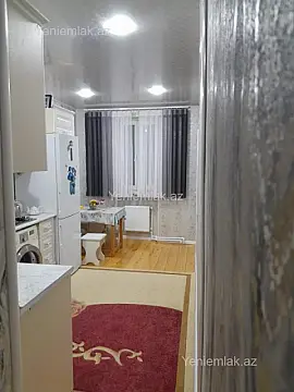 Satılır 3 otaqlı köhnə tikili 70 m² — Sumqayıt, 7-ci mikrorayon 3 otaq 70.00 m²
