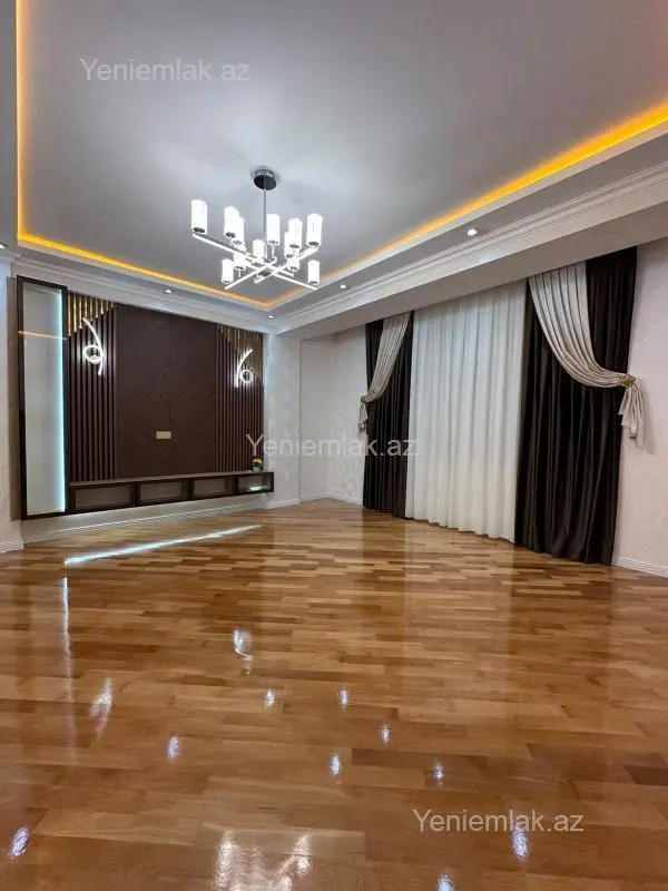 Satılır 3 otaqlı yeni tikili 110 m²