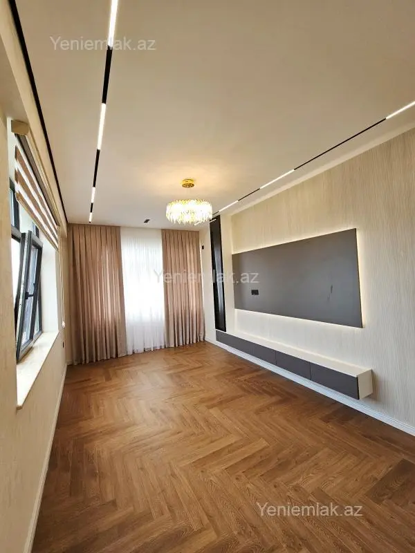 Satılır 3 otaqlı yeni tikili 93 m²
