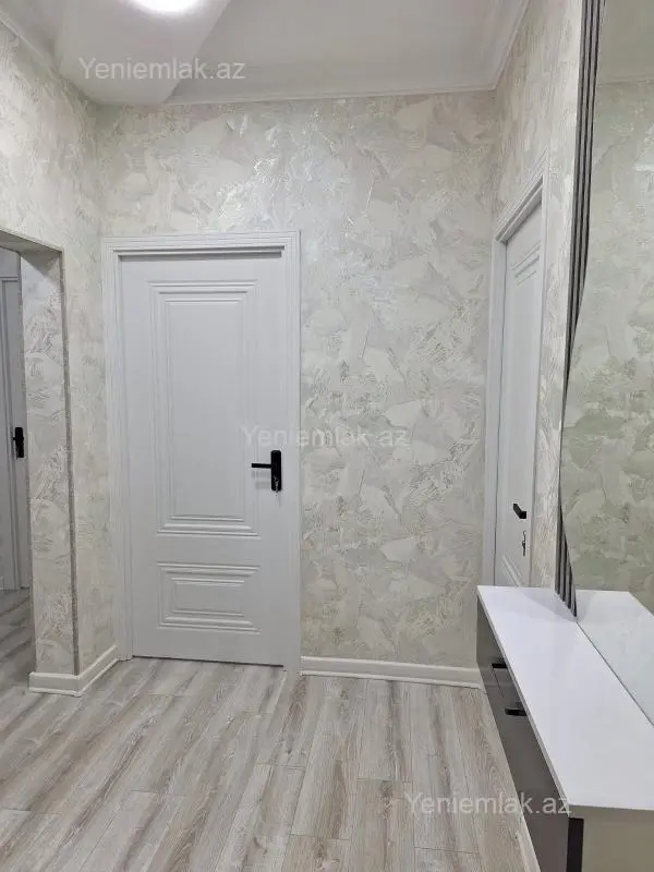 Satılır 3 otaqlı köhnə tikili 72 m²