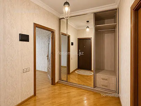 Satılır 2 otaqlı köhnə tikili 60 m² — Bakı, Nərimanov 2 otaq 60.00 m²