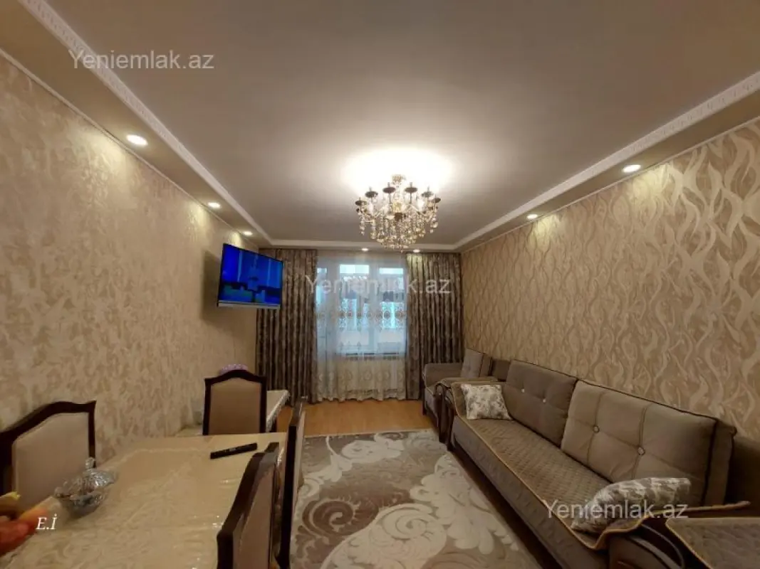 Satılır 3 otaqlı köhnə tikili 80 m²