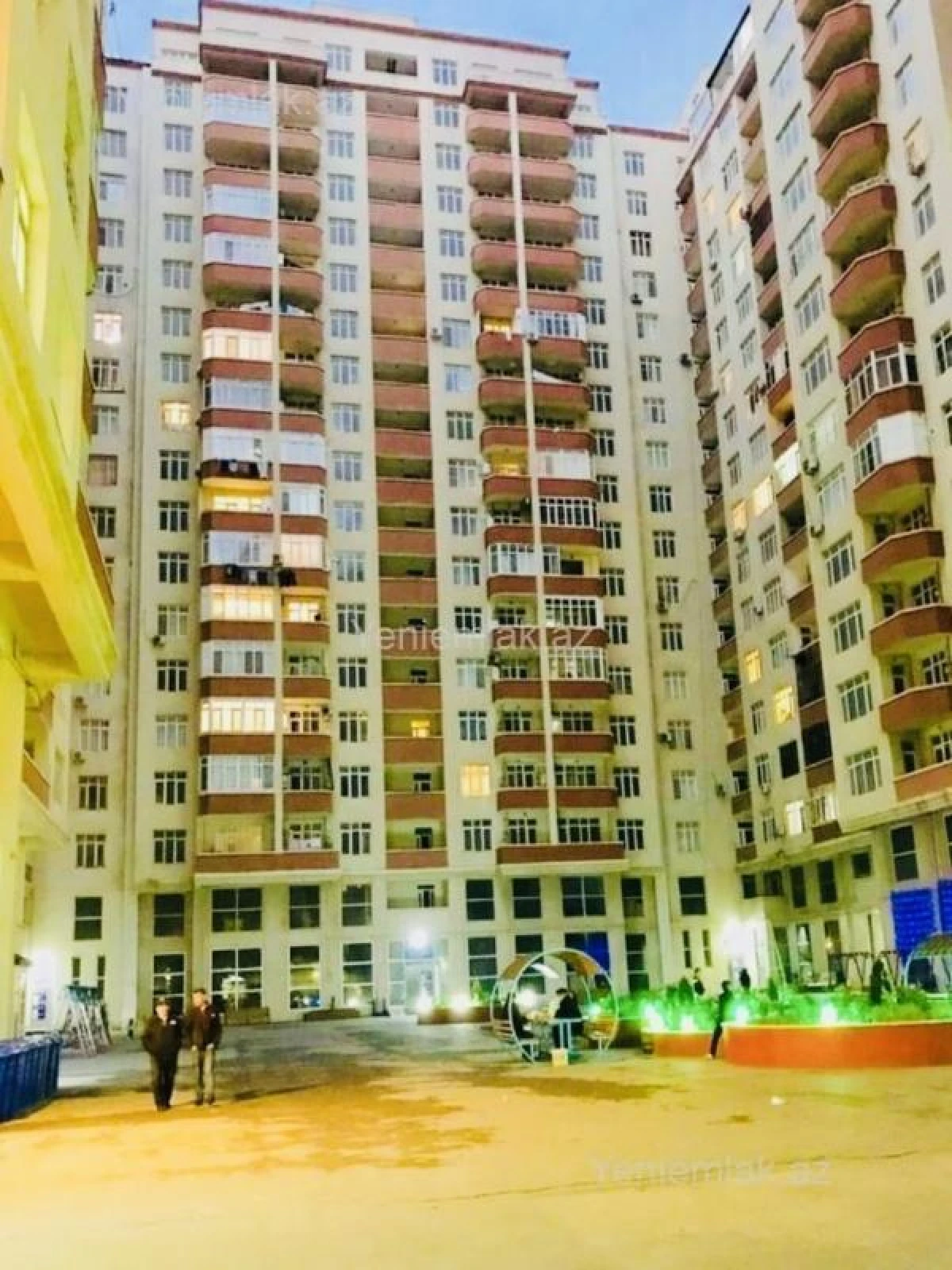 Satılır 3 otaqlı yeni tikili 137 m²