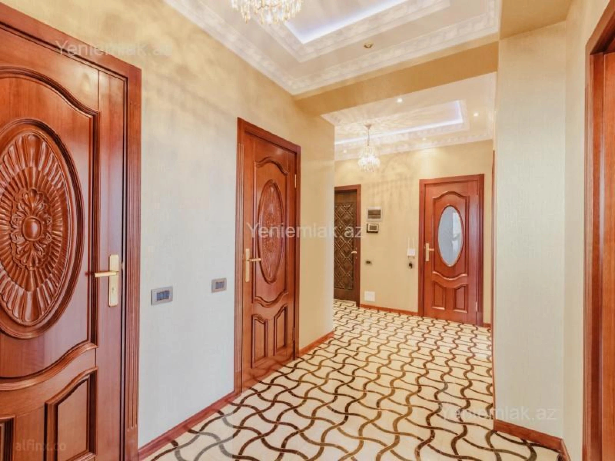 Satılır 3 otaqlı yeni tikili 137 m²