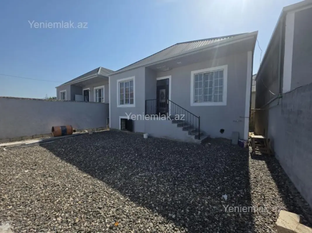 Satılır 3 otaqlı həyət evi 80 m²