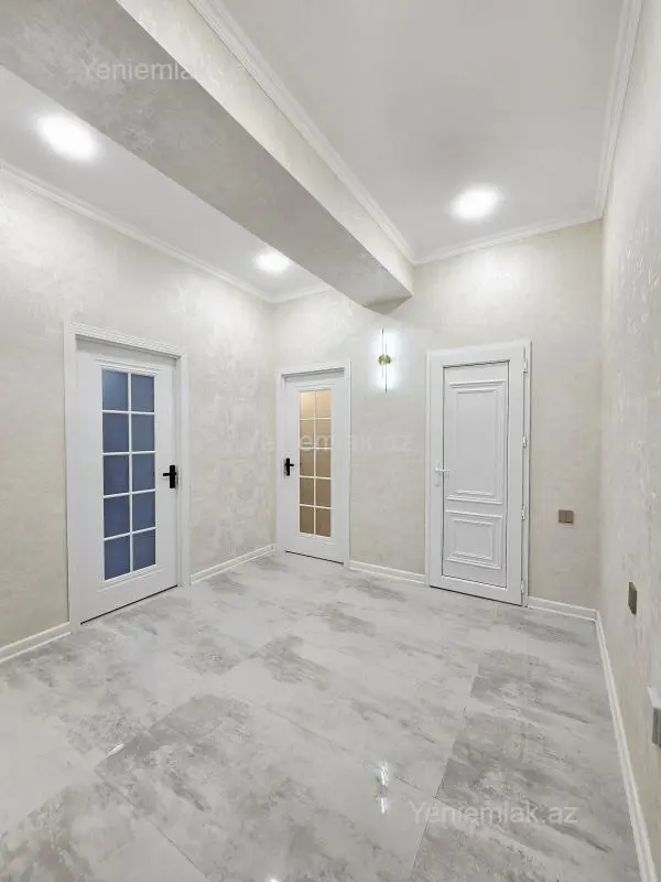 Satılır 3 otaqlı yeni tikili 95 m²