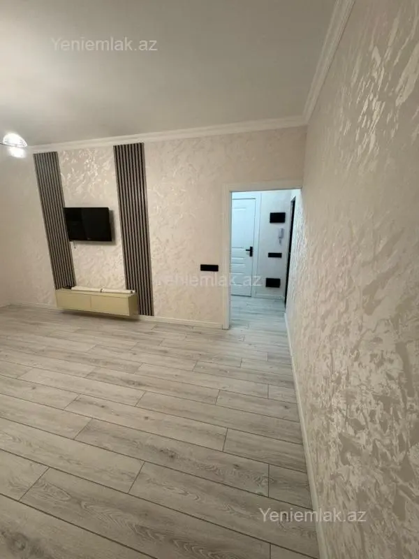 Satılır 2 otaqlı köhnə tikili 45 m²