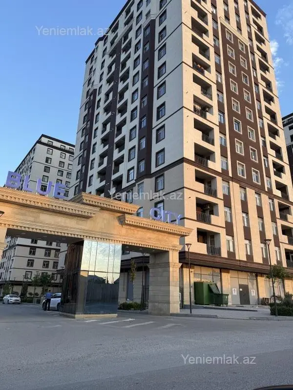 Satılır 3 otaqlı yeni tikili 107 m²