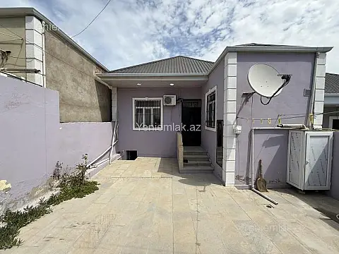 Satılır 2 otaqlı həyət evi 70 m² — Bakı, Binəqədi 2 otaq 70.00 m²
