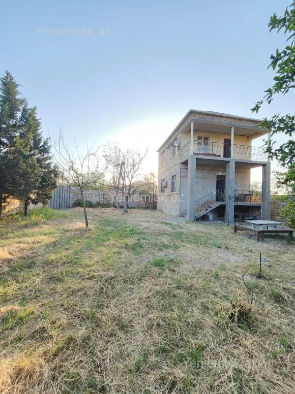 Satılır 3 otaqlı həyət evi 110 m²