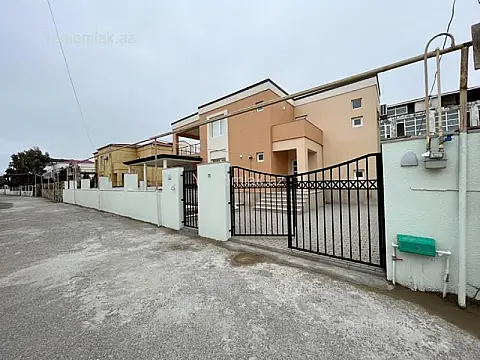 Satılır 5 otaqlı həyət evi 260 m²