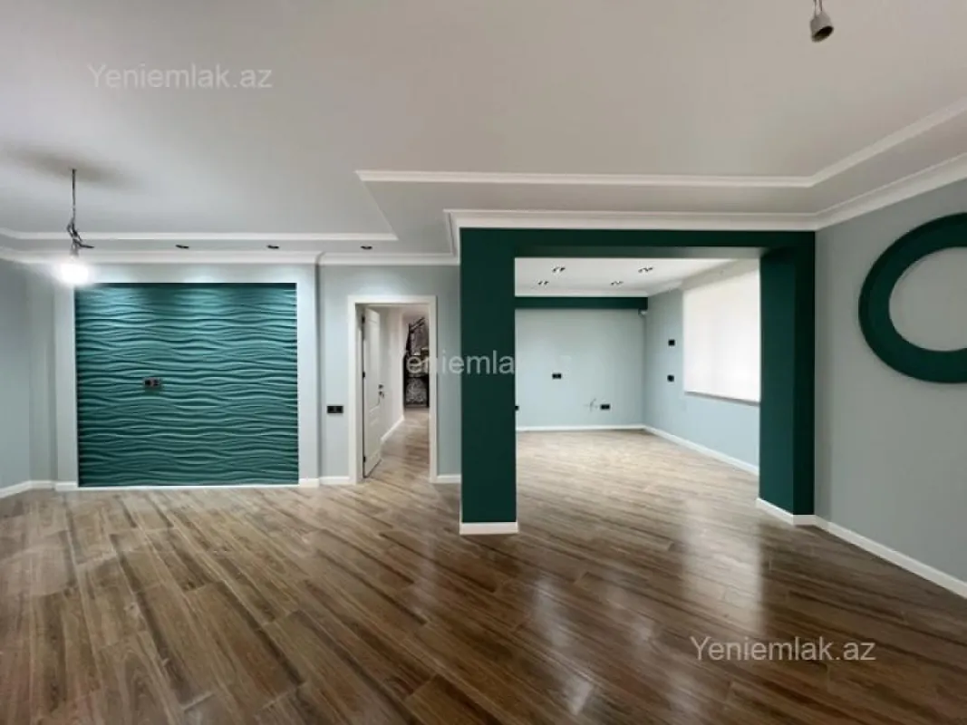 Satılır 5 otaqlı həyət evi 260 m²