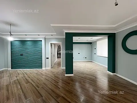 Satılır 5 otaqlı həyət evi 260 m²