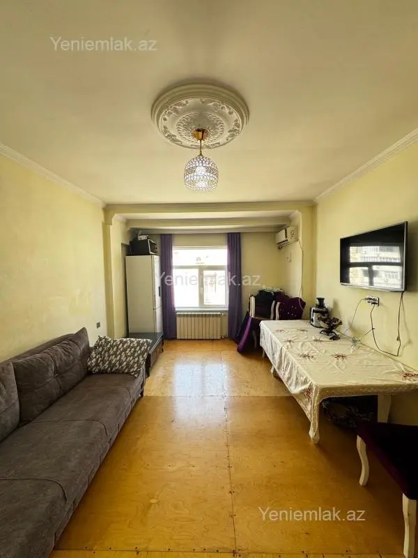 Satılır 2 otaqlı yeni tikili 42 m²