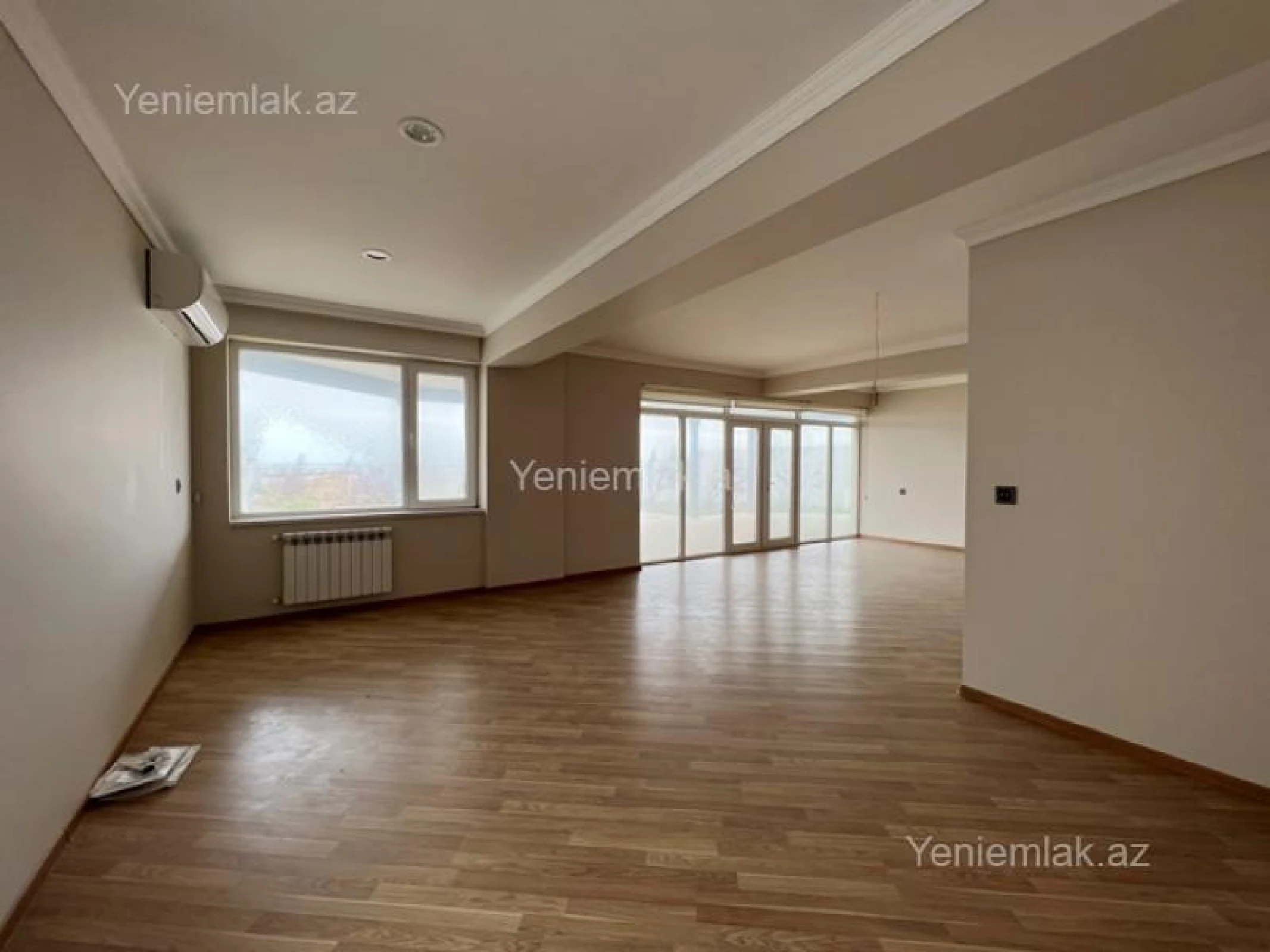Satılır 5 otaqlı həyət evi 320 m²