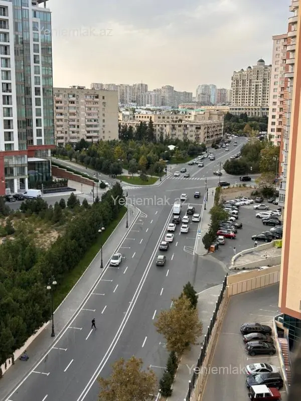 Satılır 3 otaqlı yeni tikili 110 m²
