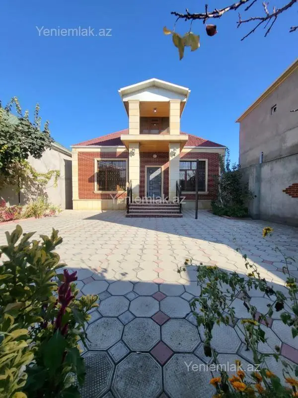 Satılır 3 otaqlı həyət evi 112 m²