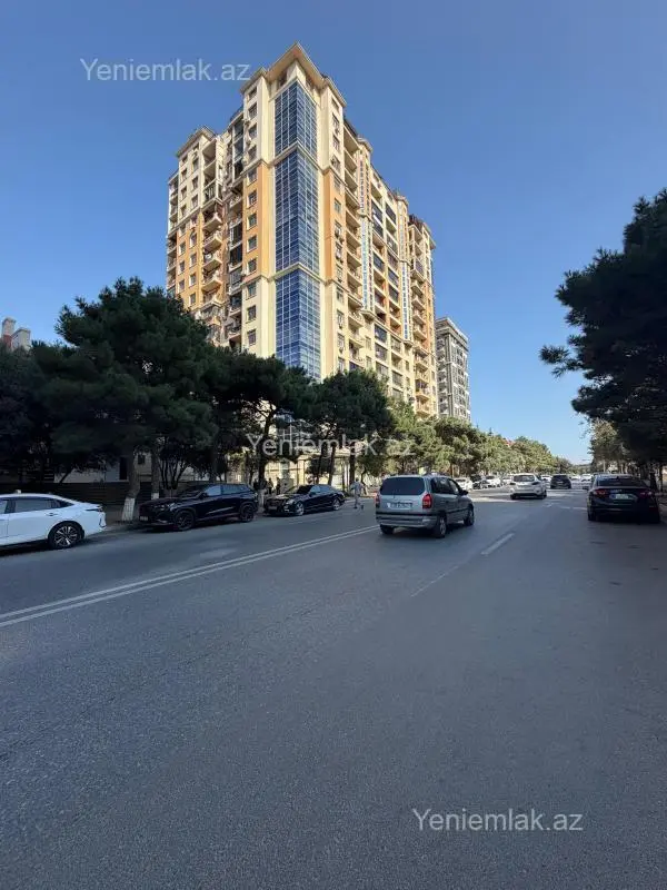 Satılır 3 otaqlı yeni tikili 103 m²