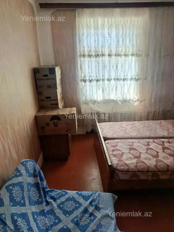 Satılır 5 otaqlı köhnə tikili 110 m²