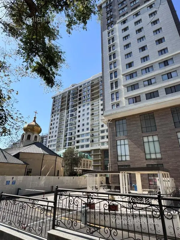 Satılır 3 otaqlı yeni tikili 113 m²