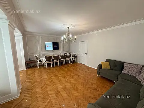 Satılır 3 otaqlı köhnə tikili 90 m² — Bakı, Nizami 3 otaq 90.00 m²