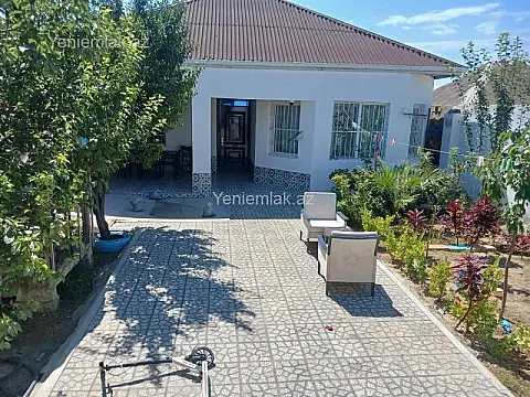 Satılır 4 otaqlı həyət evi 160 m² — Bakı, Binəqədi 4 otaq 160.00 m²