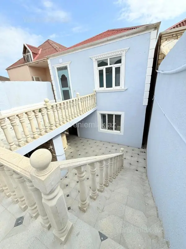 Satılır 3 otaqlı həyət evi 80 m²
