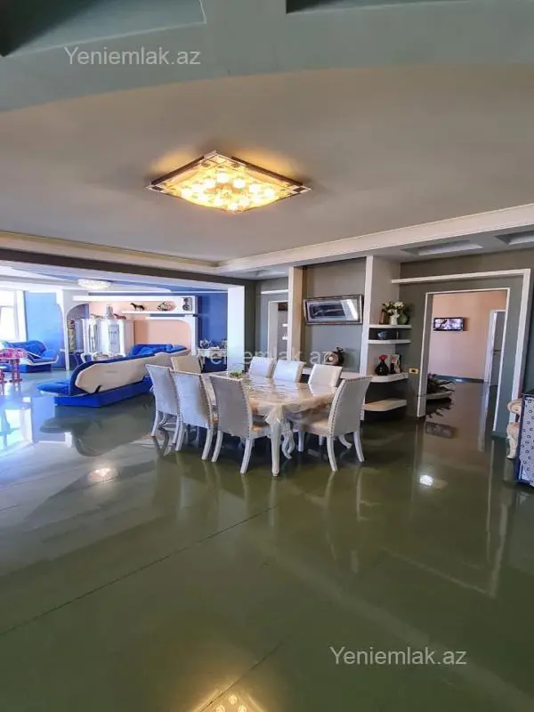 Satılır 2 otaqlı yeni tikili 160 m²