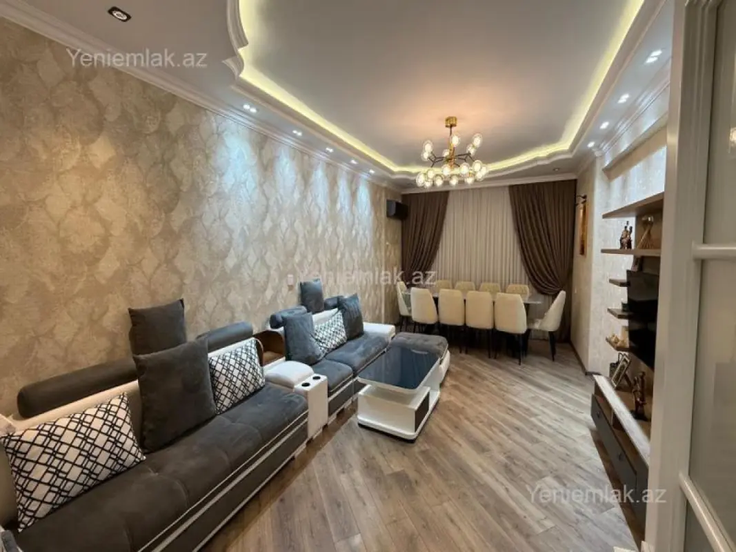 Satılır 3 otaqlı yeni tikili 128 m²