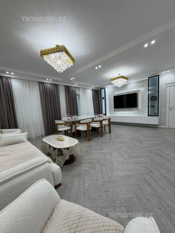 Satılır 5 otaqlı köhnə tikili 130 m²