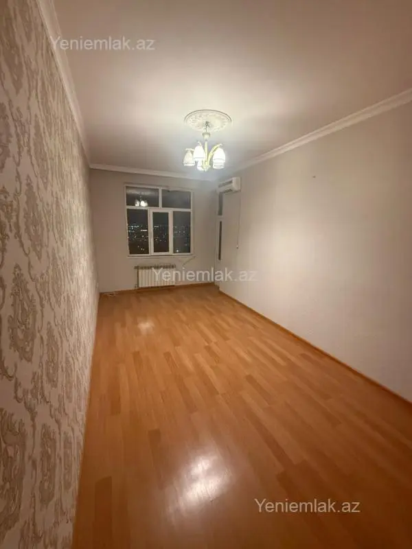 Satılır 2 otaqlı yeni tikili 60 m²