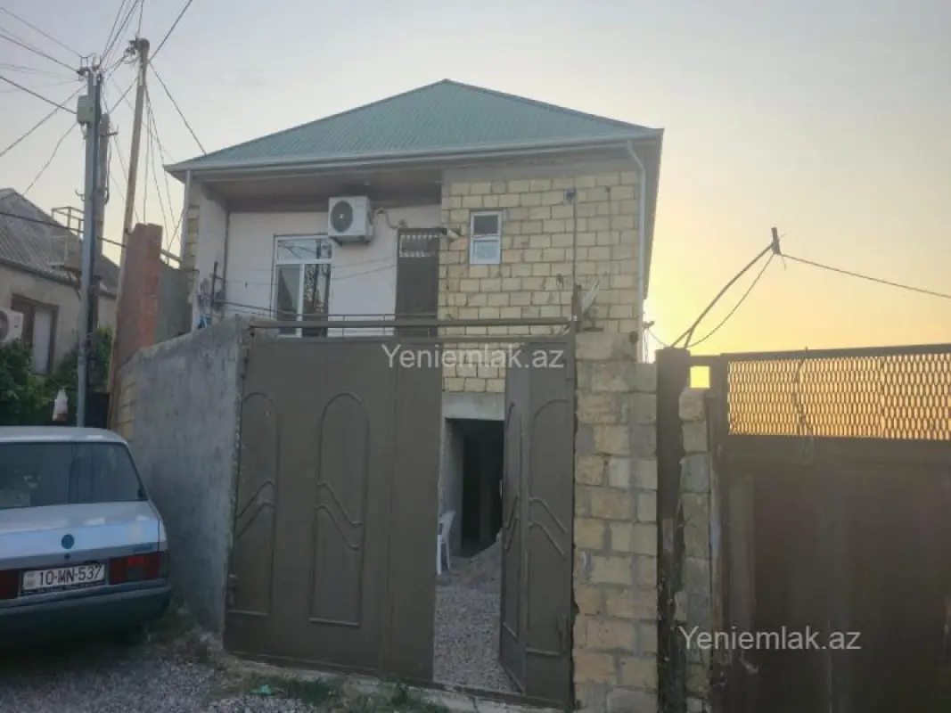 Satılır 3 otaqlı həyət evi 80 m²