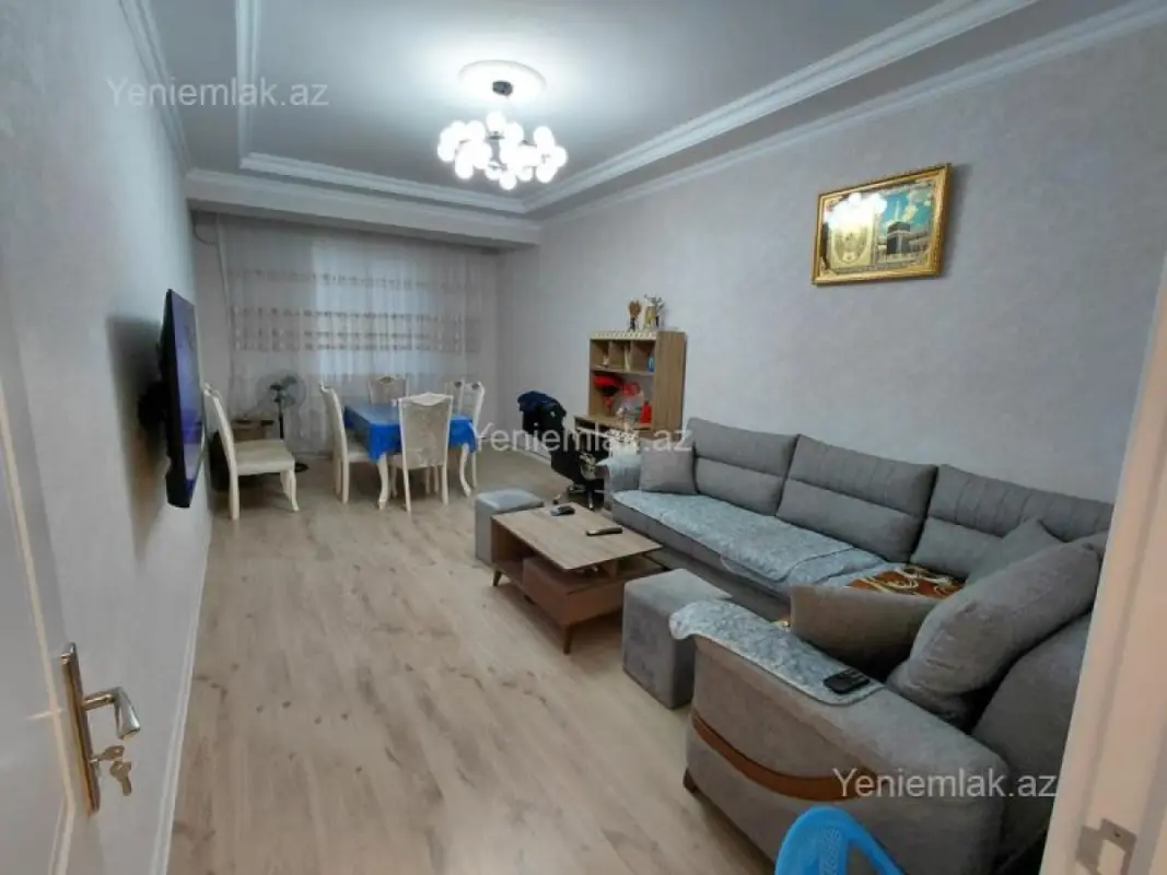 Satılır 2 otaqlı yeni tikili 77 m²