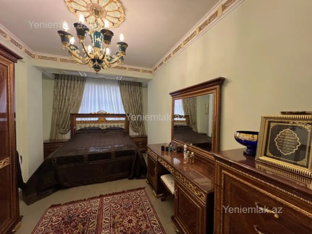 Satılır 4 otaqlı yeni tikili 125 m²