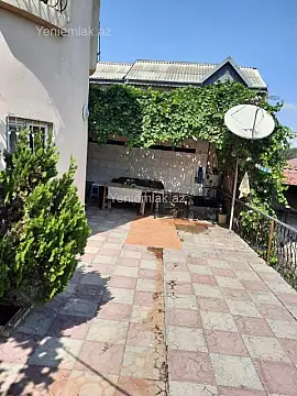 Satılır 7 otaqlı həyət evi 250 m²