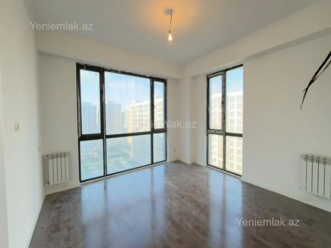 Satılır 4 otaqlı yeni tikili 104 m²