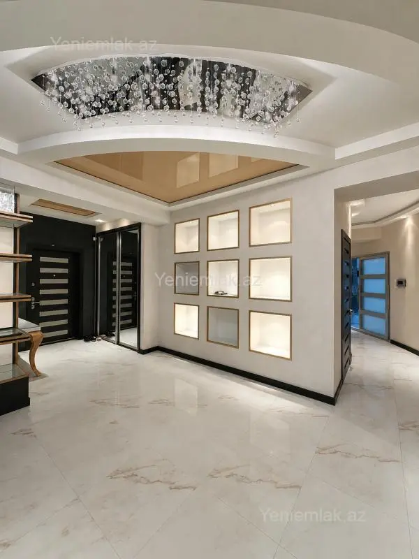Satılır 4 otaqlı yeni tikili 203 m²