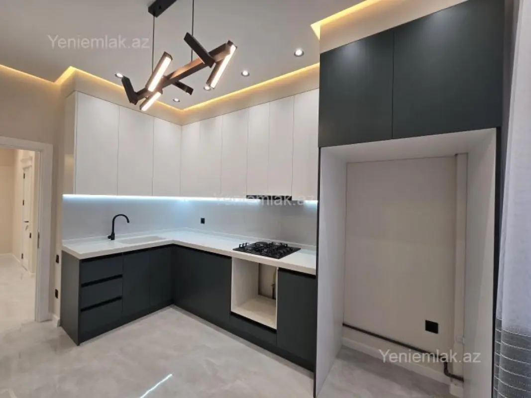 Satılır 3 otaqlı yeni tikili 112 m²