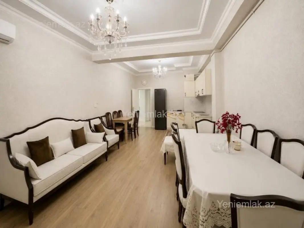 Satılır 2 otaqlı yeni tikili 75 m²