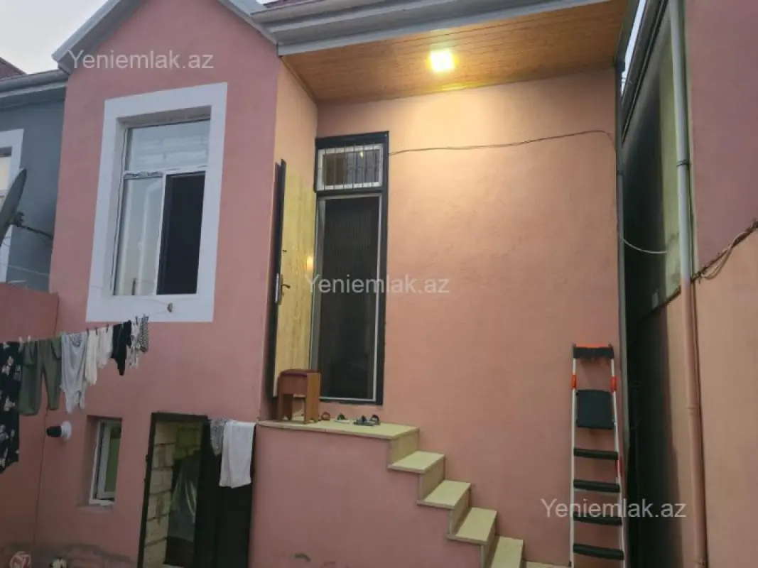 Satılır 2 otaqlı həyət evi 50 m²