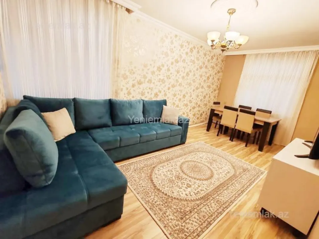 Satılır 2 otaqlı köhnə tikili 60 m²