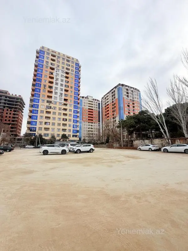 Satılır 3 otaqlı yeni tikili 142 m²